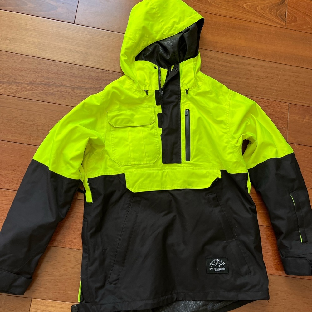 Saga Ski/snowboard Jacket: Men’s Sm.